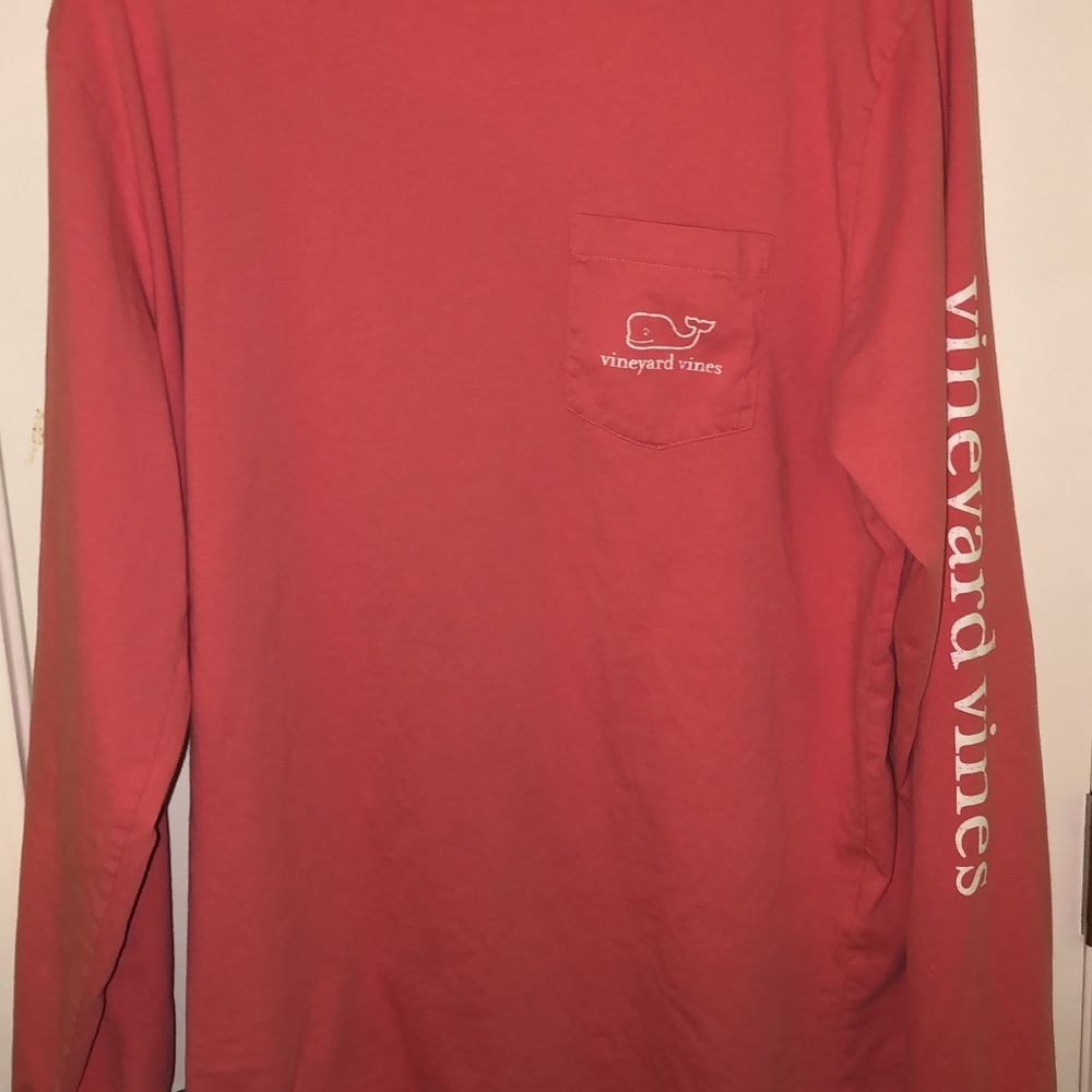 Brand new vineyard vine shirt